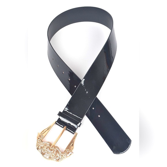 Plus Size White & Gold Patent Leather Statement Belt - Picture 8 of 9